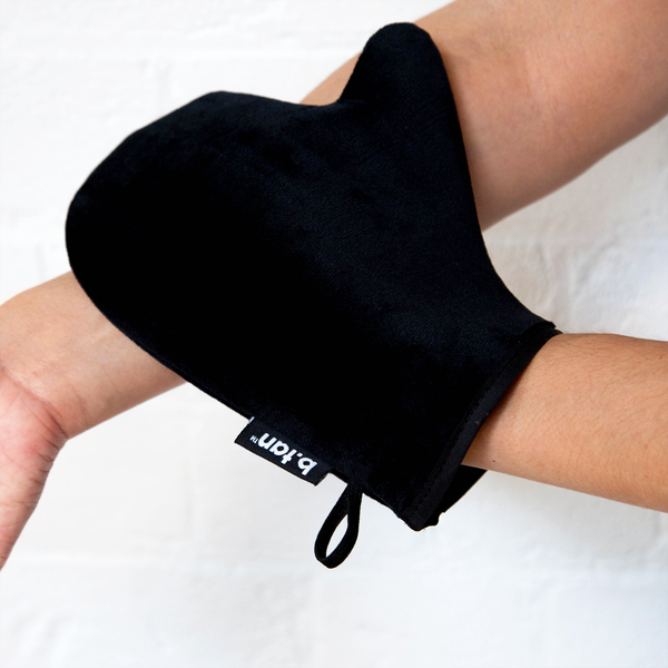 gant applicateur - i don't want tan on my hands...